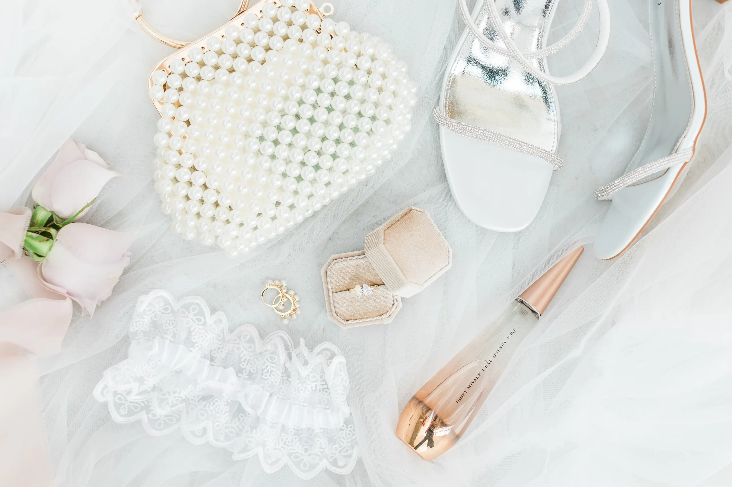 How To Talk To Your Parents About Contributing To Your Wedding